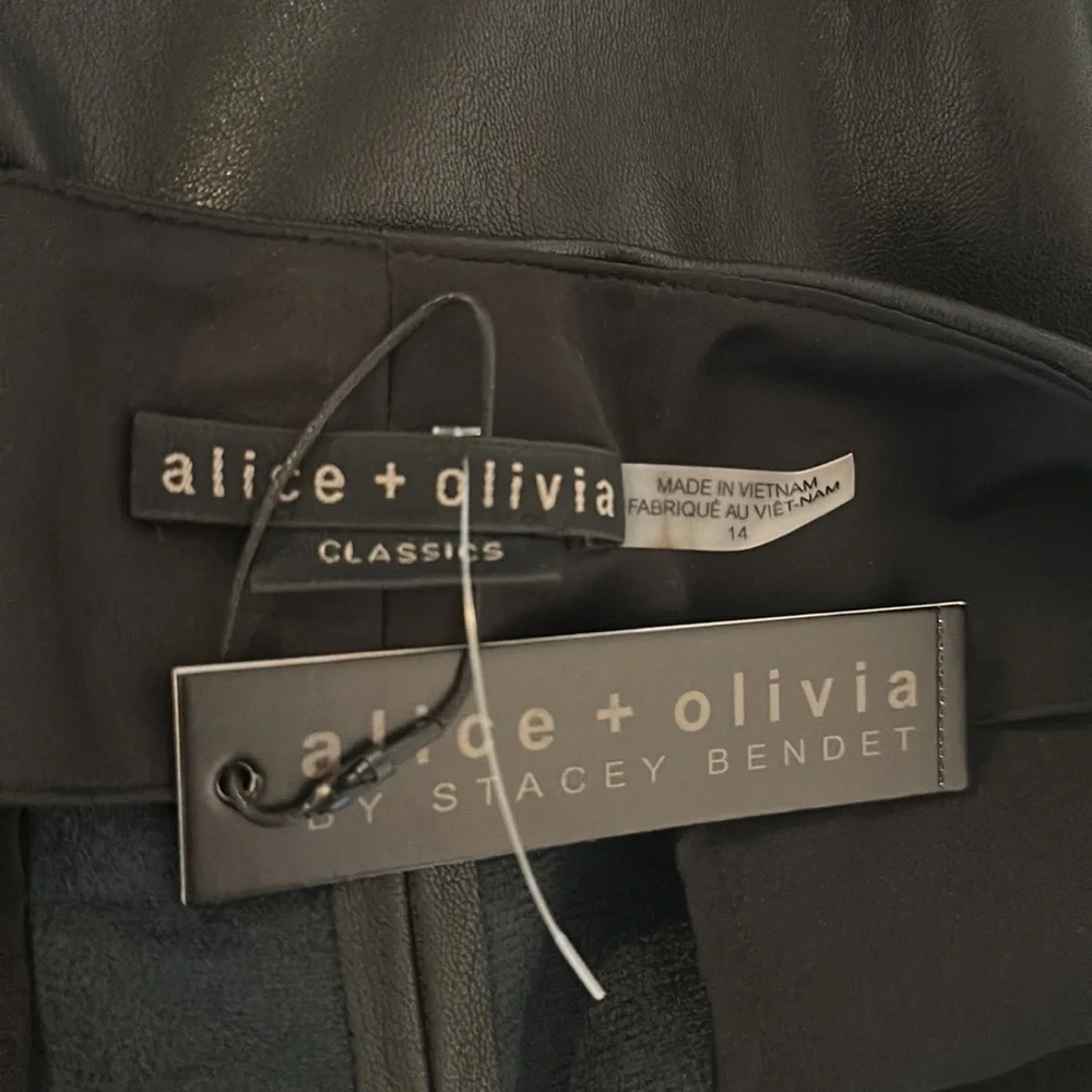 Alice + Olivia NWT Steffie Vegan Leather Shorts - Size 14 - Picture 11 of 16
